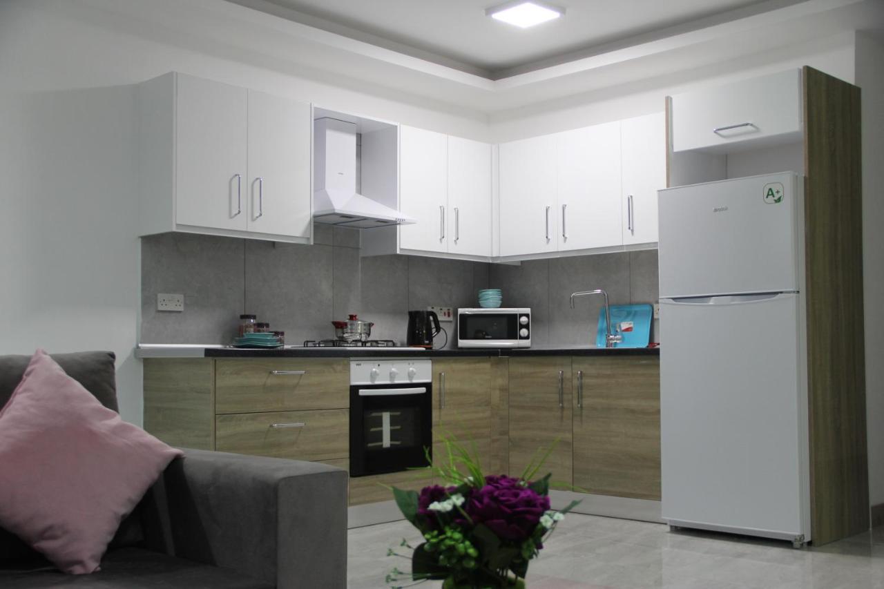 Okman Homes Girne Buitenkant foto