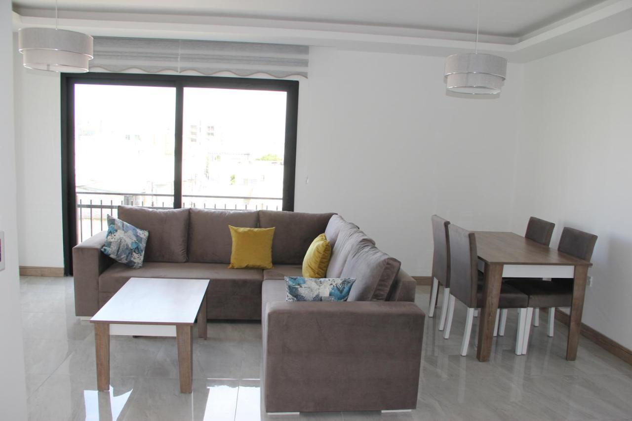 Okman Homes Girne Buitenkant foto