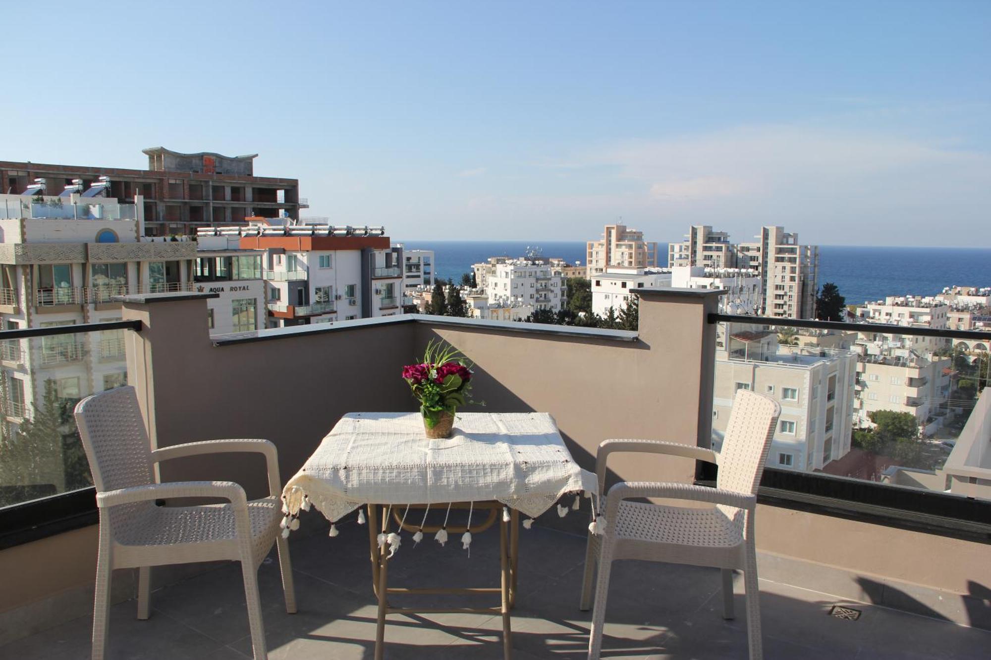 Okman Homes Girne Buitenkant foto