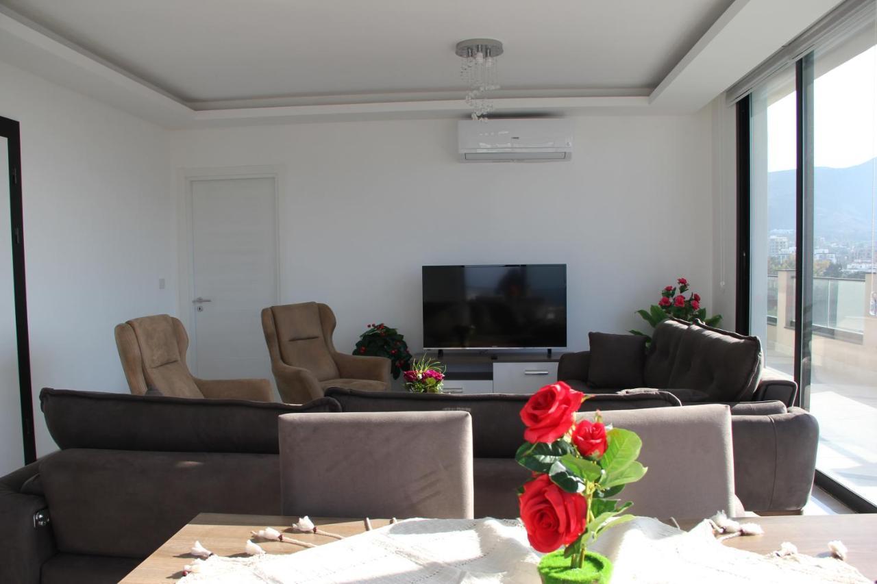 Okman Homes Girne Buitenkant foto
